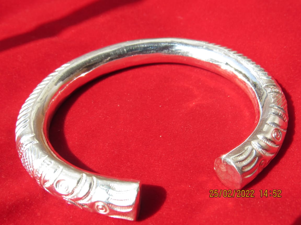 Technical guruji shop hand bracelet