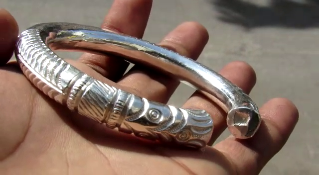 150gm 99% Pure SILVER HANDMADE TECHNICAL GURUJI KADA FOR MEN (New Pattern) - Image 5