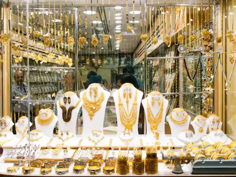 Gold Price Weekly:हफ्ते भर में सस्ता हुआ सोना-चांदी