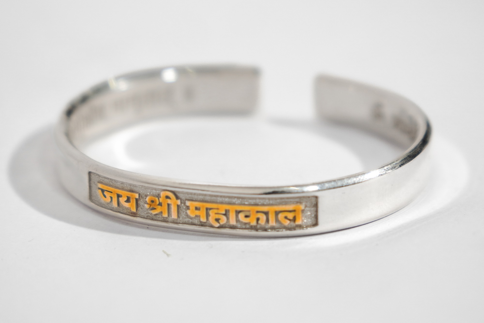 50gm PURE SILVER JAI SHREE MAHAKAAL BANGLE FOR UNISEX - MAHAMRITYUNJAY MANTRA Engraved Inside . - Image 5